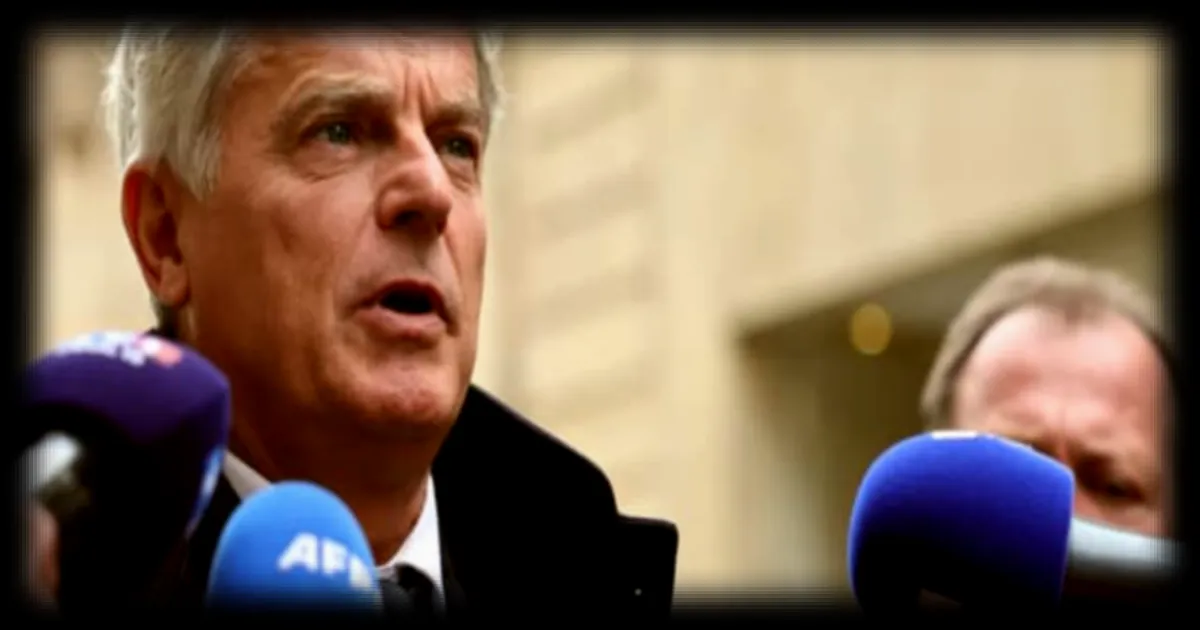 Fabien Roussel refuse la main tendue de La France insoumise pour la présidentielle de 2027