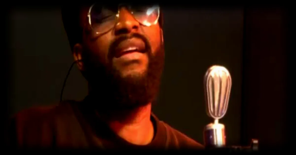 Fally Ipupa: Retour sur ses vingt ans de carrière et ses concerts au Stade de France