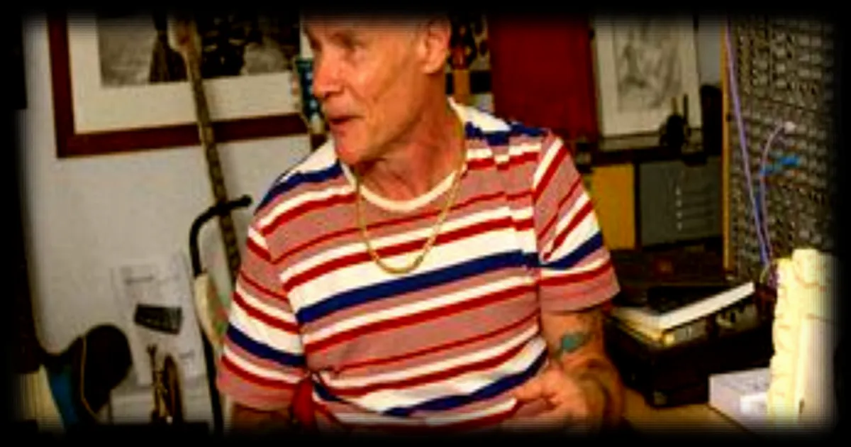 Flea, bassiste des Red Hot Chili Peppers, devoile son premier album solo de jazz 'Honora' dedie a la trompette