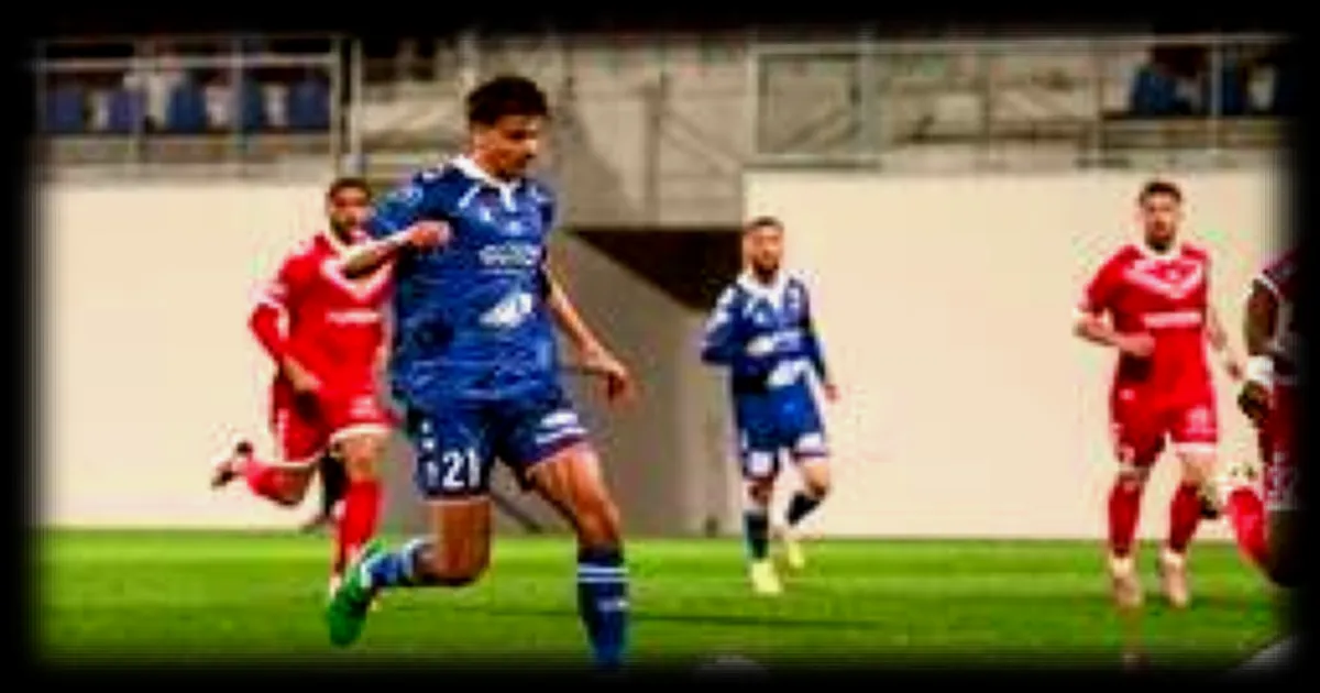 Football : Concarneau s'incline face à Valenciennes malgré sa maîtrise, des occasions manquées coûtent cher