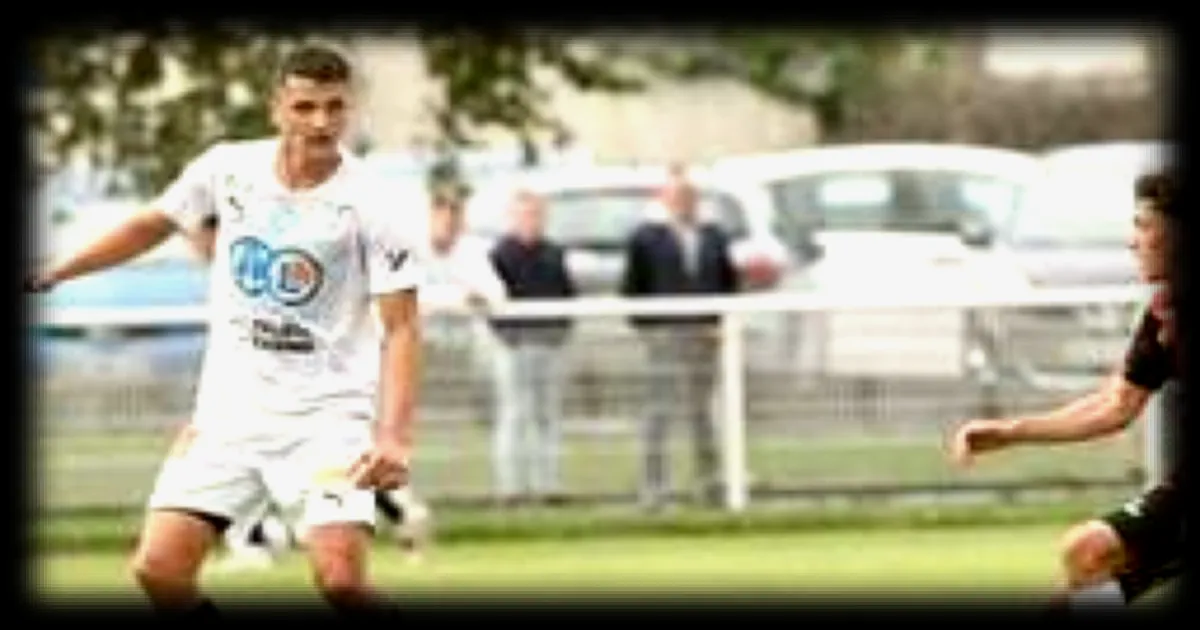 Football - National 2 : Mathis Lemeray et l'AS Granville visent grand après un retour à la victoire