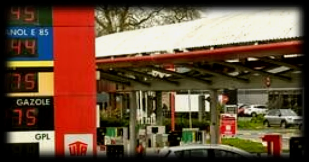 Force Ouvrière interpelle le préfet de Maine-et-Loire sur la difficulté des salariés à faire le plein d'essence