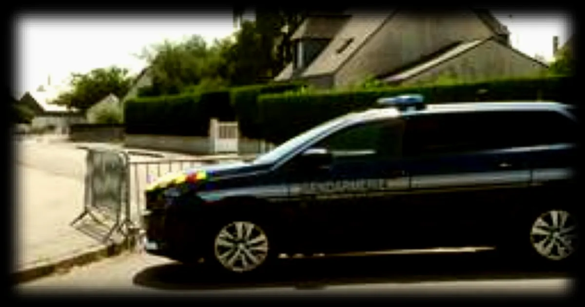 Forcené retranché à Matignon : le quartier bouclé par les gendarmes dans les Côtes-d’Armor