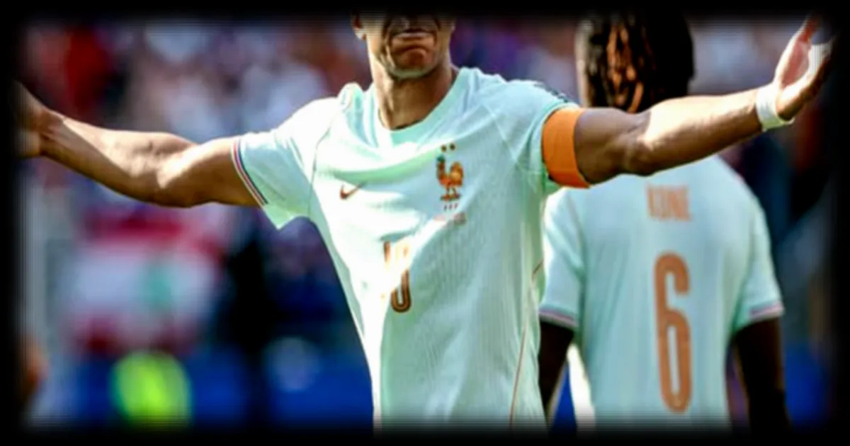 France-Espagne : Christophe Dugarry dénonce les critiques « stupides » contre Kylian Mbappé