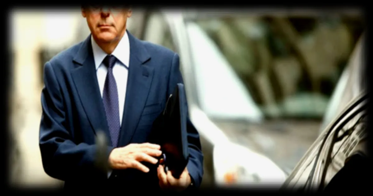 François Fillon assume ses « erreurs » et relance le débat sur les affaires de 2017 dans un entretien rare