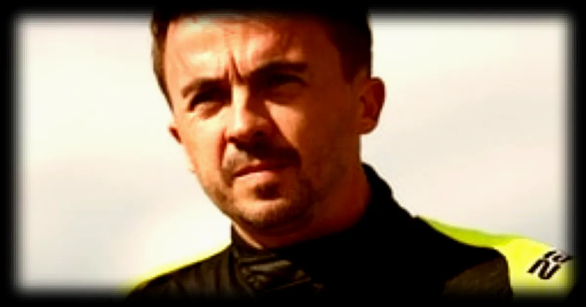 Frankie Muniz remporte sa première victoire en course automobile après deux décennies d’attente