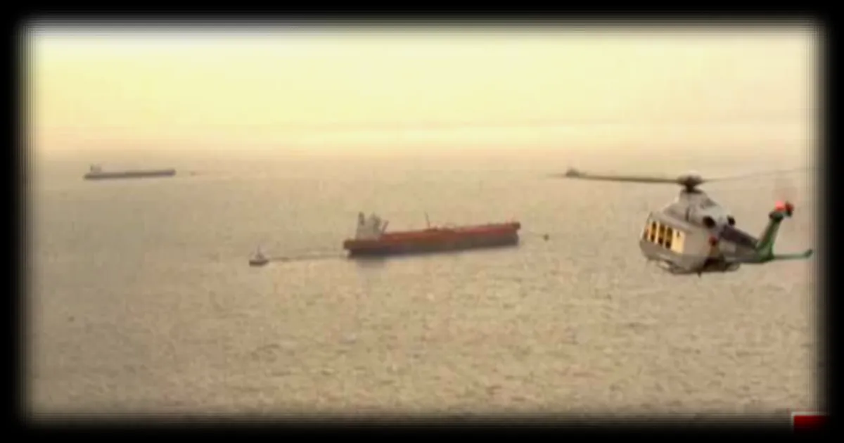 Frappes en Iran : le détroit d'Ormuz paralysé