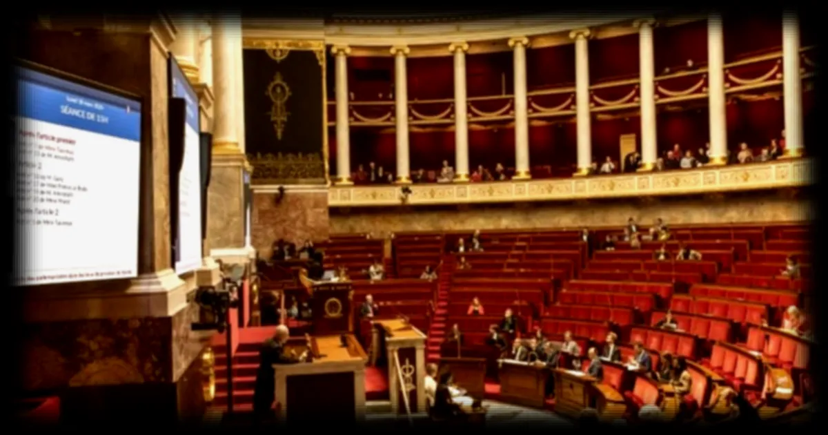 Fraude aux prestations sociales : les députés renforcent les pénalités avec le soutien du RN, de LR et du centre