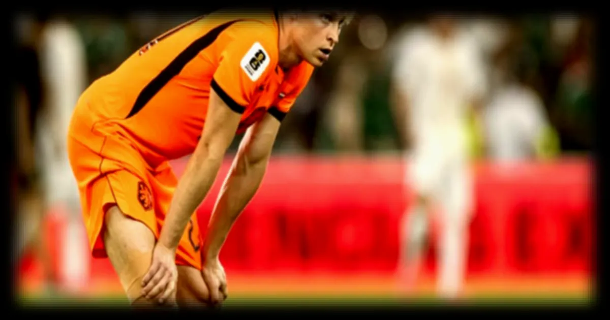 Frenkie de Jong blessé au genou : « D'habitude, je ne prête pas beaucoup d'attention à ce qui est écrit sur moi »