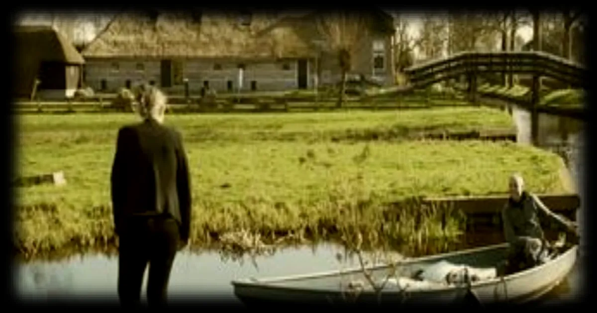 Giethoorn : la Venise des Pays-Bas, un village hors du temps aux canaux enchanteurs