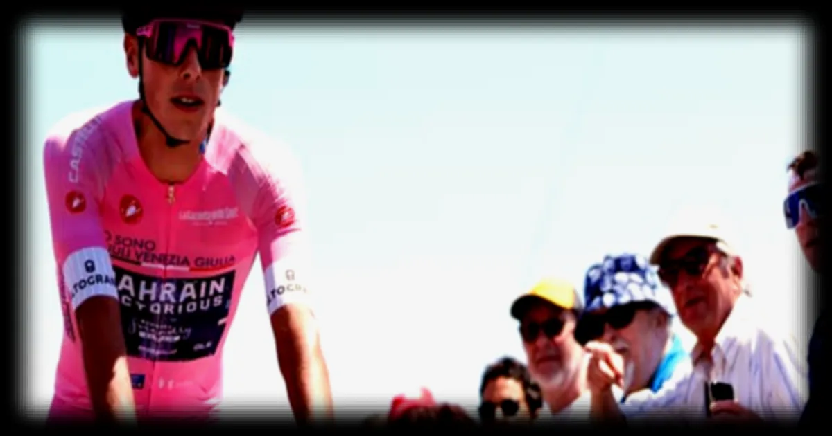 Giro 2026 : Afonso Eulálio, maillot rose, ignore l'appel du président portugais avant de répondre après un message