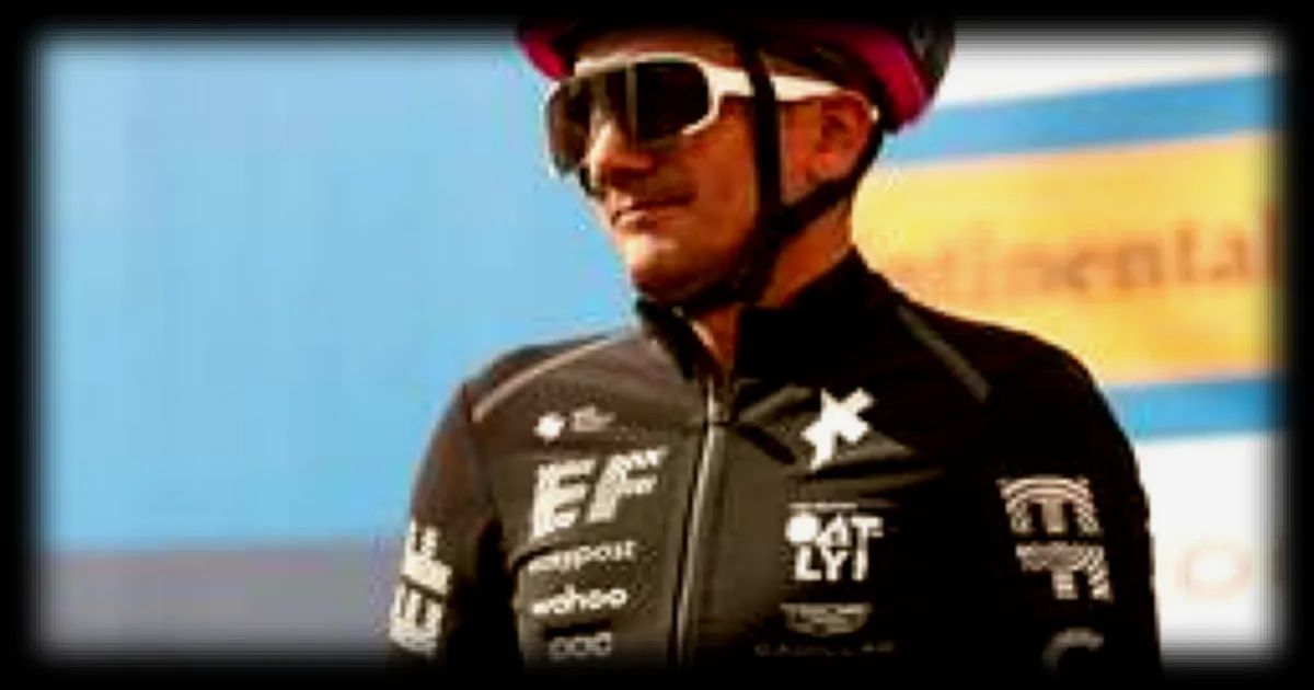 Giro 2026 : Richard Carapaz opéré d’un problème au périnée, cinq semaines avant le départ