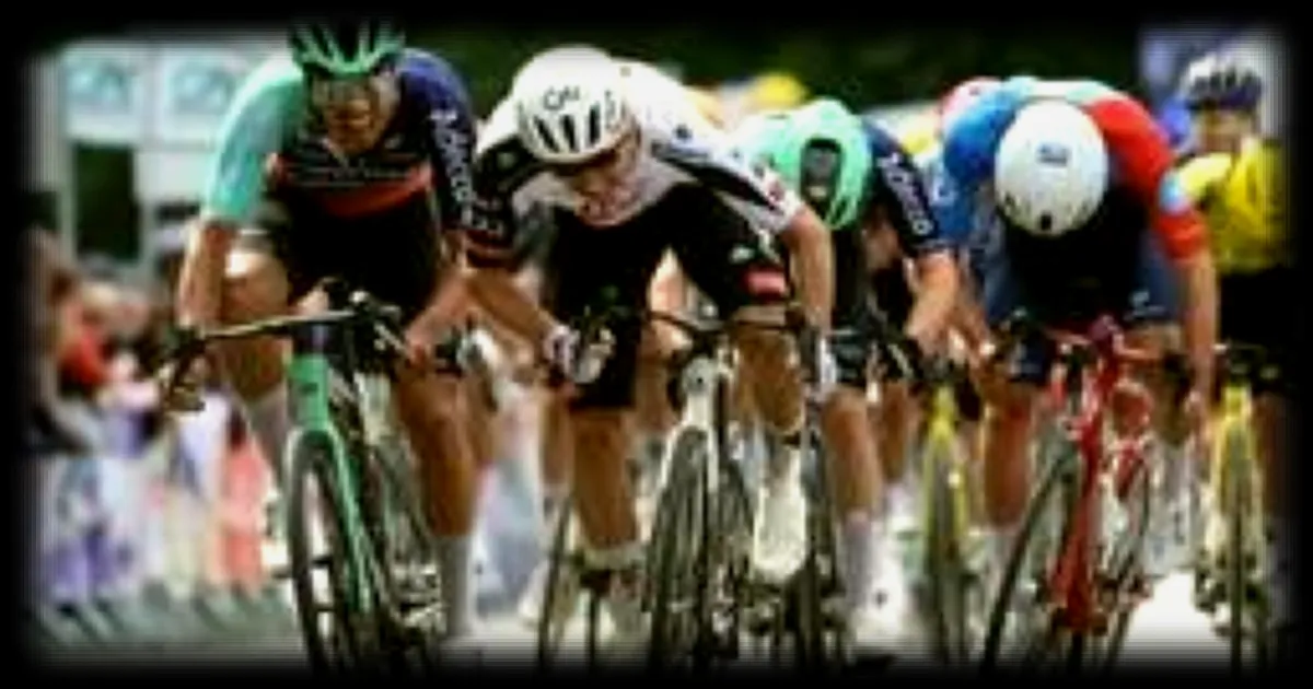Grand Prix du Morbihan 2026 : Benoît Cosnefroy s’impose pour la quatrième fois et établit un record d’endurance