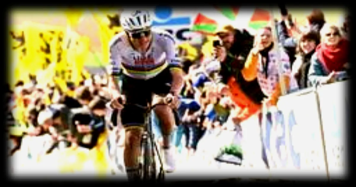 Greg Van Avermaet interroge les performances de Tadej Pogacar sur le Tour des Flandres