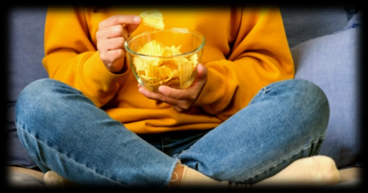 Grignotage : une règle de pause pour arrêter de manger sans faim selon les experts