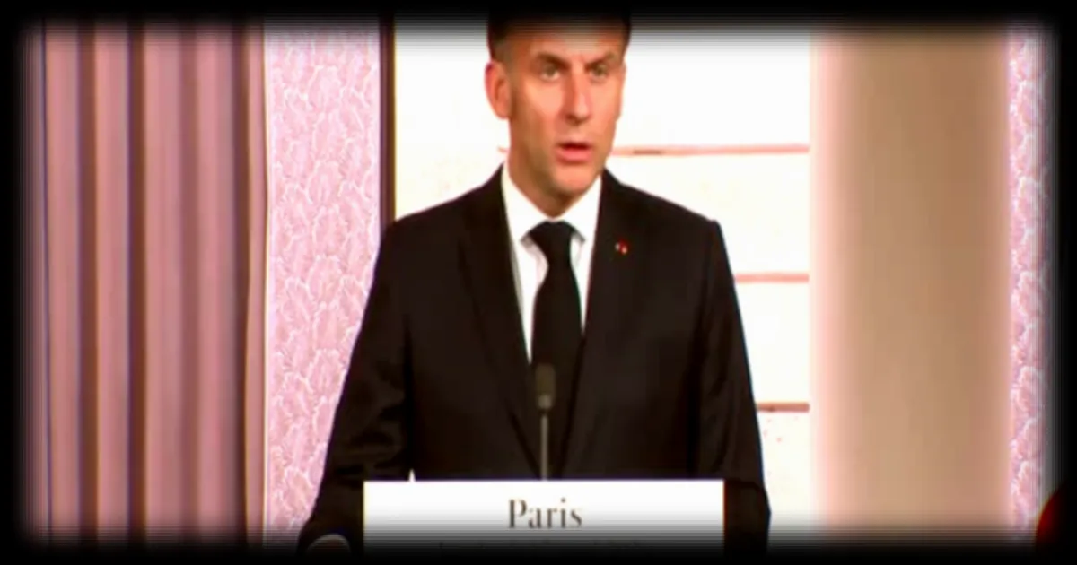 Guerre en Iran : le détroit d'Ormuz est désormais ouvert, Emmanuel Macron salue des « événements encourageants »