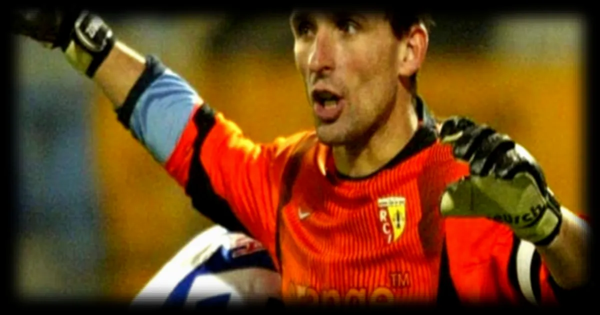 Guillaume Warmuz: 'Lens joue le titre, mais il faut être prudent'