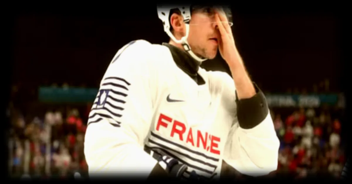 Hockey sur glace: Pierre Crinon sanctionné de huit matchs de suspension et critiqué pour un déguisement polémique