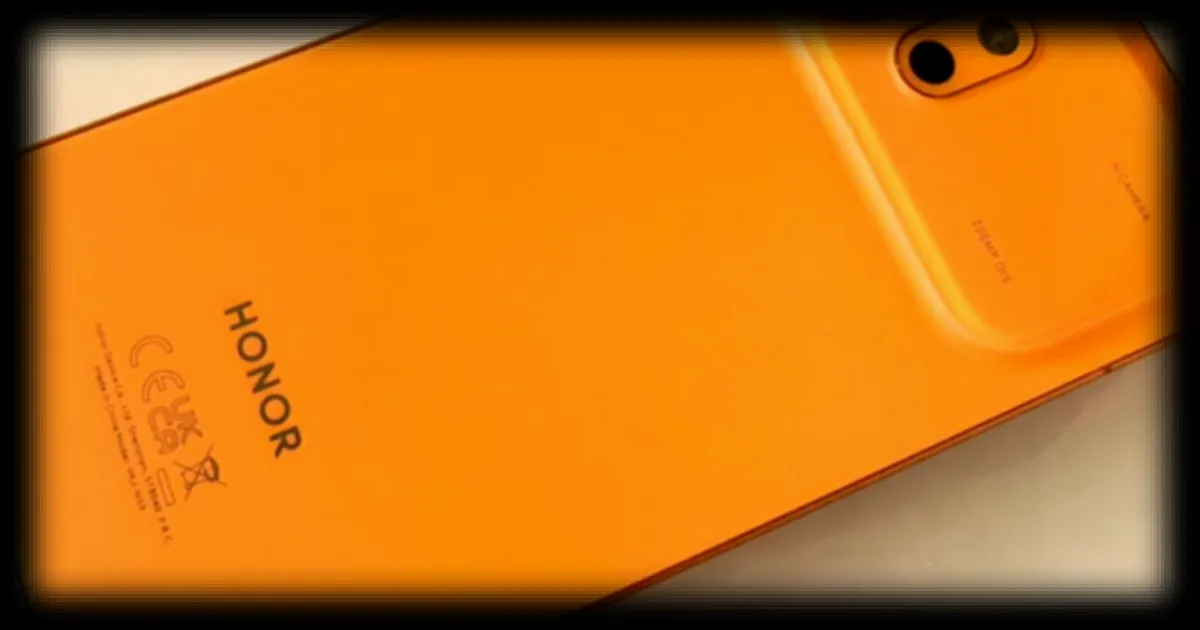 Honor lance son nouveau smartphone Honor 600, un concurrent de milieu de gamme inspiré par l'iPhone 17 Pro