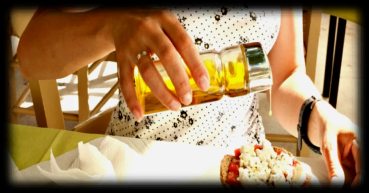 Huile d'olive extra vierge : des bénéfices potentiels contre le cholestérol selon une étude