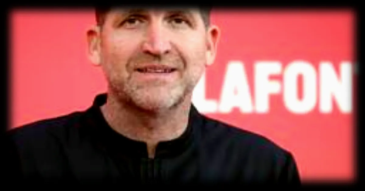 Incendie à Marseille : le food-truck du chef étoilé Alexandre Mazzia détruit