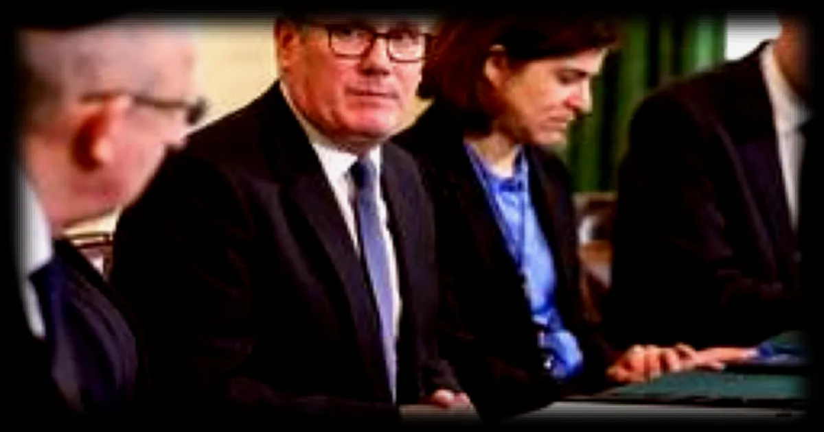 Incendie d'ambulances à Londres près d'une synagogue juive : enquête sur une attaque antisémite