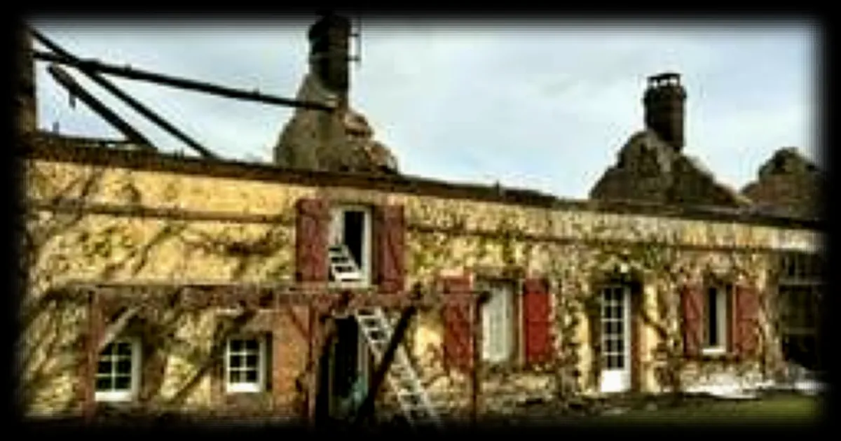 Incendie dans l'Orne : une longère de 200 m² ravagée par les flammes