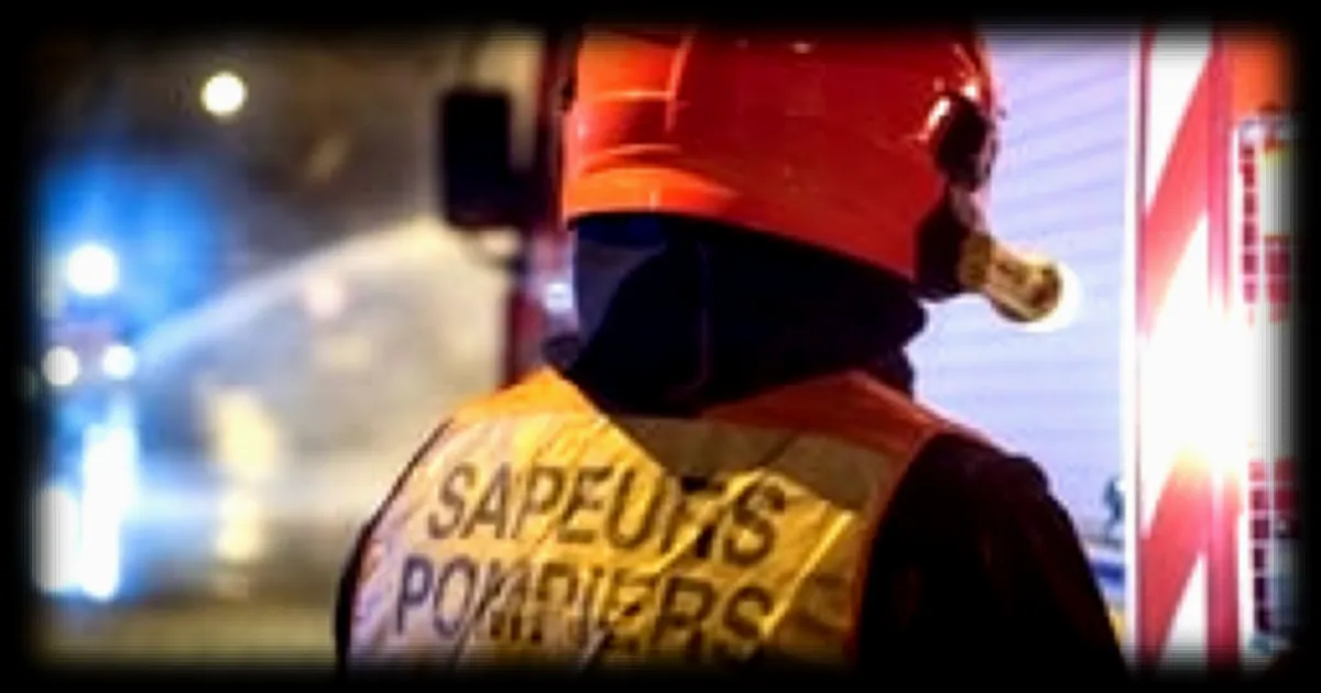 Incendie et explosion dans un entrepôt industriel vide à Quimper : les secours mobilisés