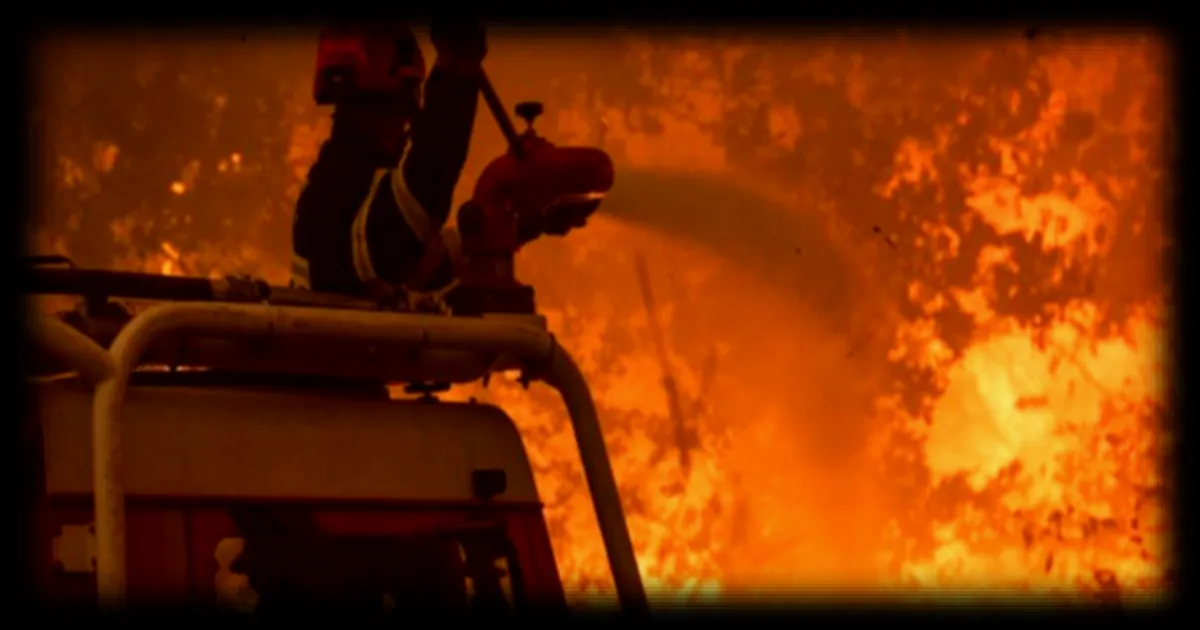 Incendies en Gironde : les pompiers face à l’émergence des « orages de feu », selon RFI