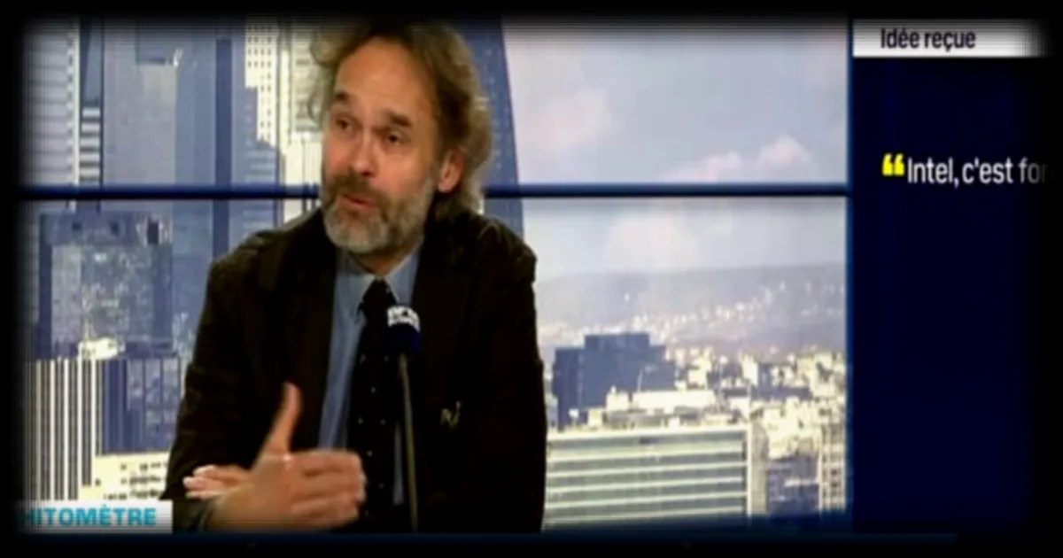 Intel sous le feu des critiques : Charles Monot conteste l’optimisme des marchés
