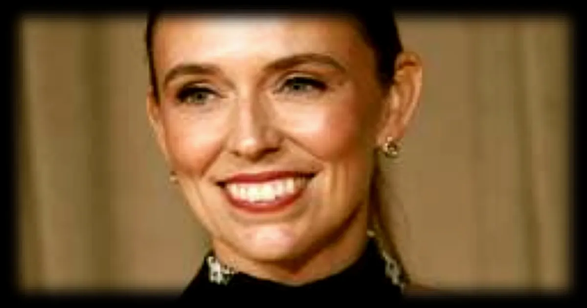 Jacinda Ardern, ancienne Première ministre de Nouvelle-Zélande, s'exile en Australie, provoquant des inquiétudes sur la fuite des cerveaux