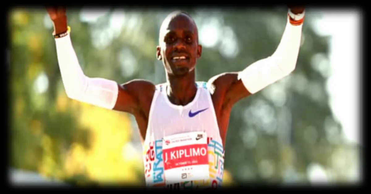 Jacob Kiplimo reprend le record du monde du semi-marathon avec un chrono de 57'20"