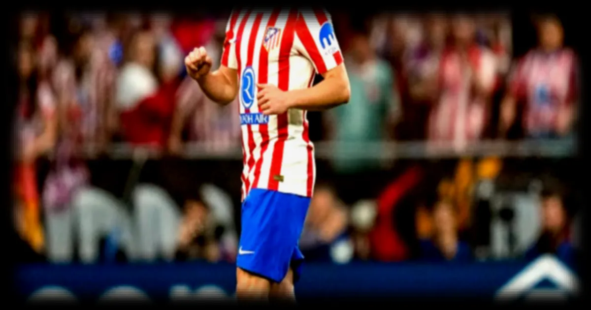 Julian Alvarez et l’Atlético de Madrid : le dossier du transfert vers Barcelone s’enlise