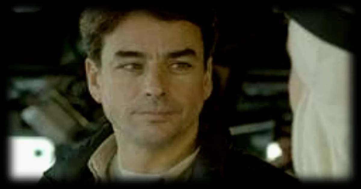 Julian Bugier enquête sur le coût de la défense en France sur France 5