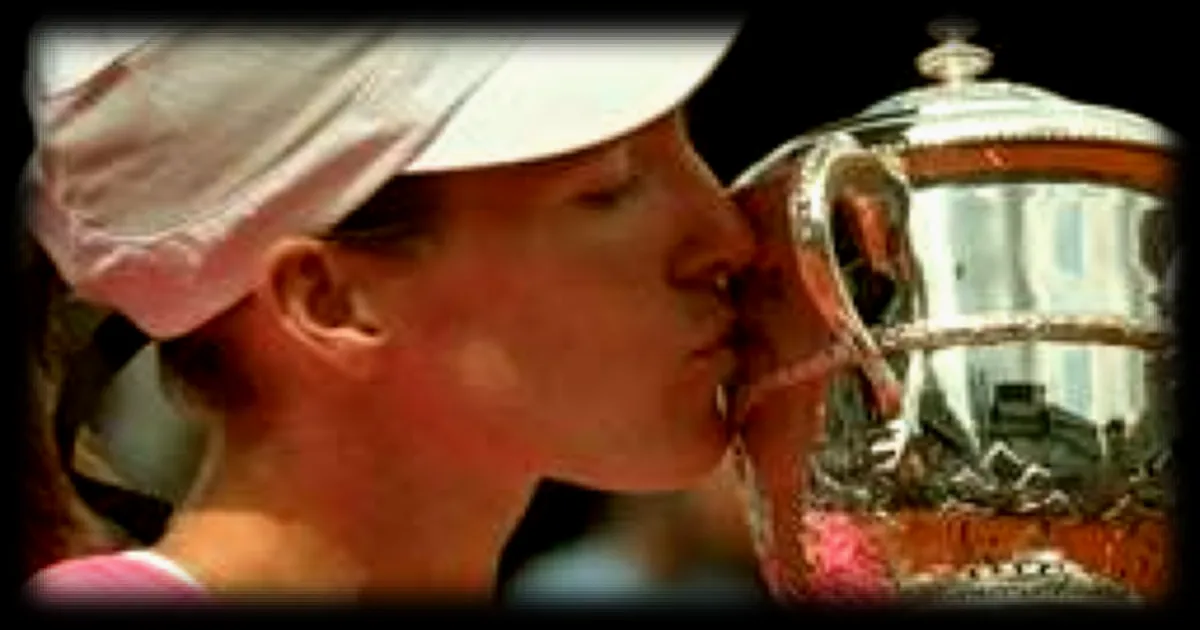 Justine Hénin se confie avant Roland-Garros: « J'avais le sentiment de n'exister qu'à travers le tennis »