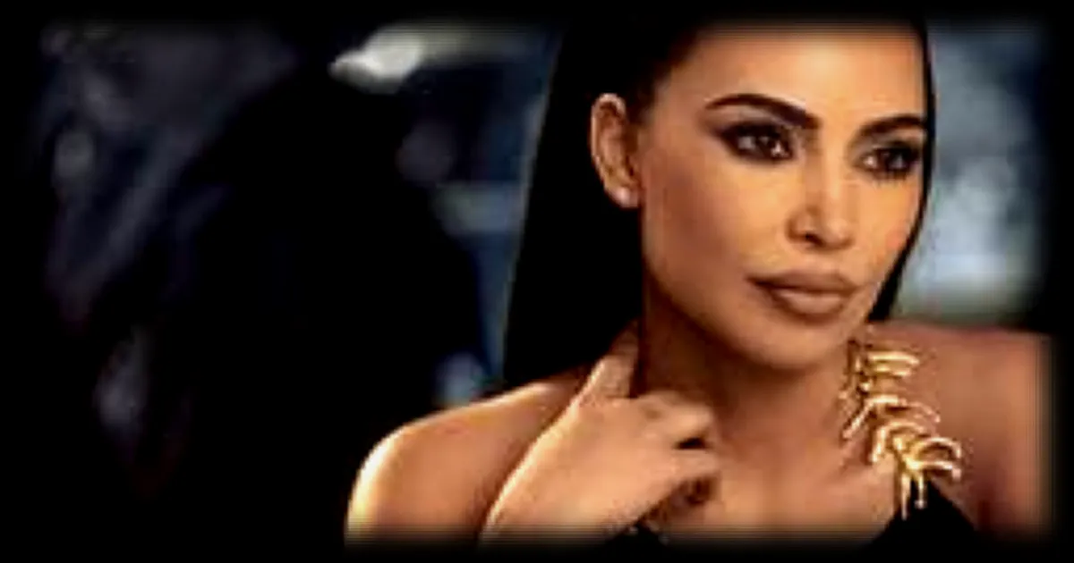 Kim Kardashian produit une nouvelle serie pour Netflix, « Calabasas », créée par Chris Van Dusen