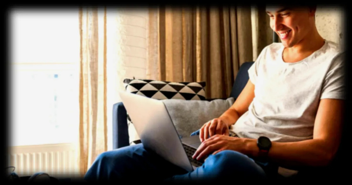 La Boîte Sosh Fibre offre jusqu'à 2 Gbit/s à 24,99 €/mois sans engagement