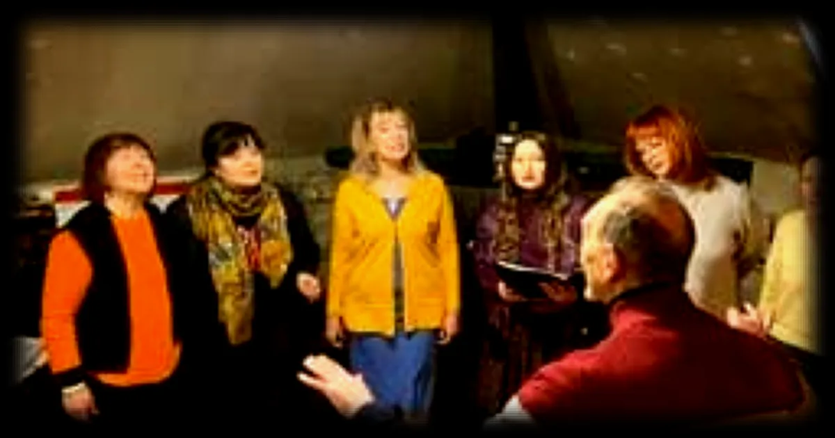 La chorale franco-ukrainienne du Mans se réunit pour commémorer le quatrième anniversaire de la guerre en Ukraine