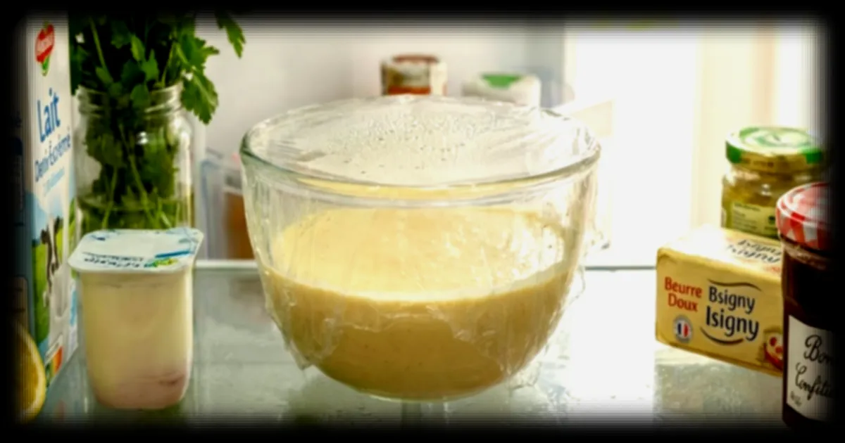 La Conservation des Restes de Pâte à Crêpes au Frigo : Quels Sont les Risques pour la Santé ?