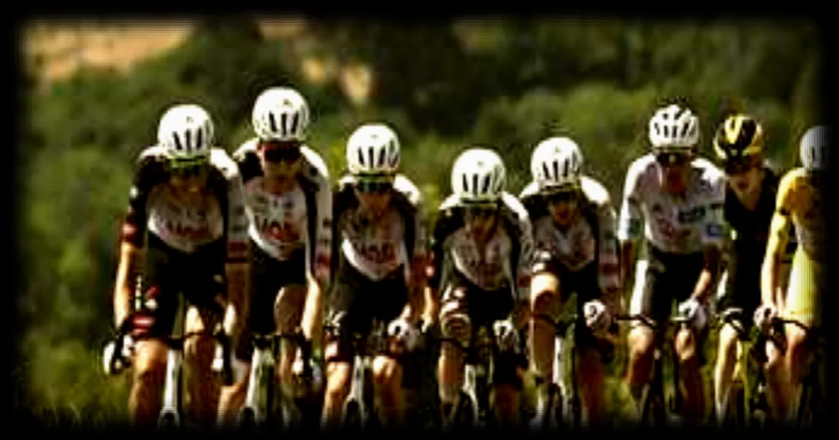 La domination de Tadej Pogacar sur le Tour de France : un scénario répétitif qui écœure les spectateurs