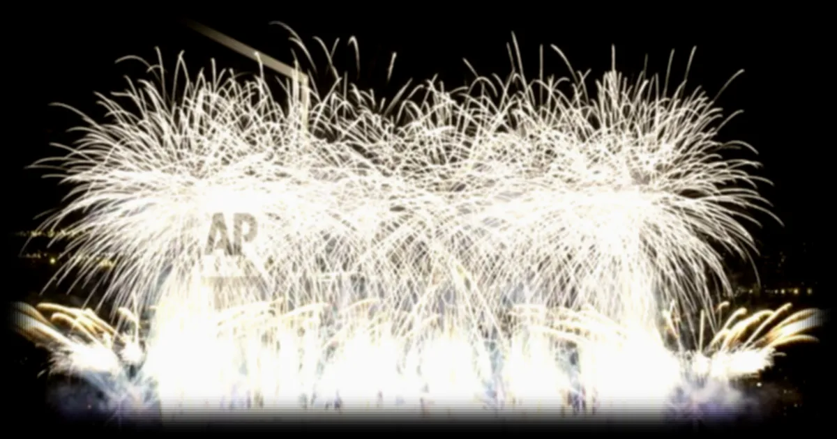 La Fédération française de football officialise son partenariat de trente ans avec le Stade de France