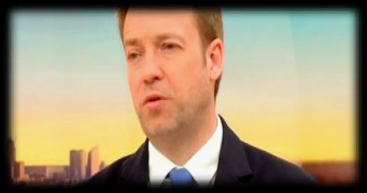 La France renforce sa vigilance sur les lieux d'intérêt suite à des menaces d'attentats, selon le ministre Jean-Didier Berger