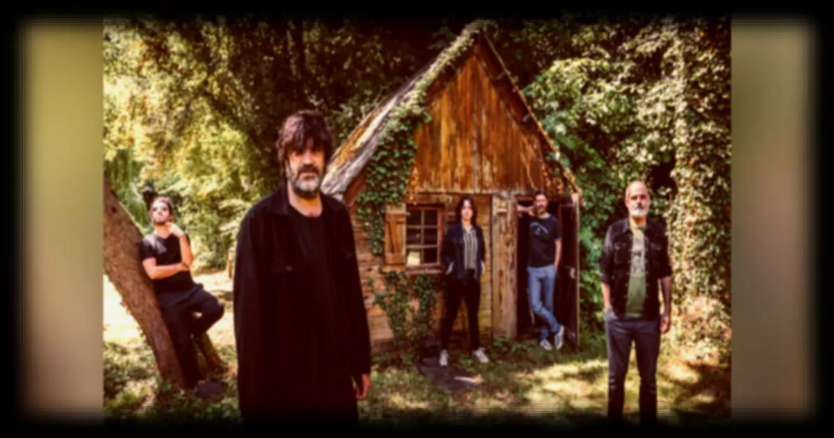 La Maison Tellier célèbre deux décennies de folk-rock à la française avec son huitième album