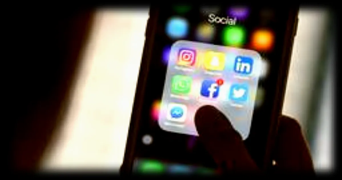 La Malaisie renforce les règles pour les réseaux sociaux et les mineurs