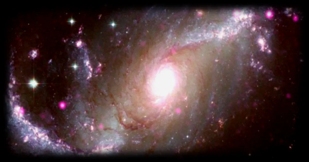La Nasa dévoile 16 nouvelles images spectaculaires de galaxies grâce aux télescopes Chandra, Hubble et James Webb
