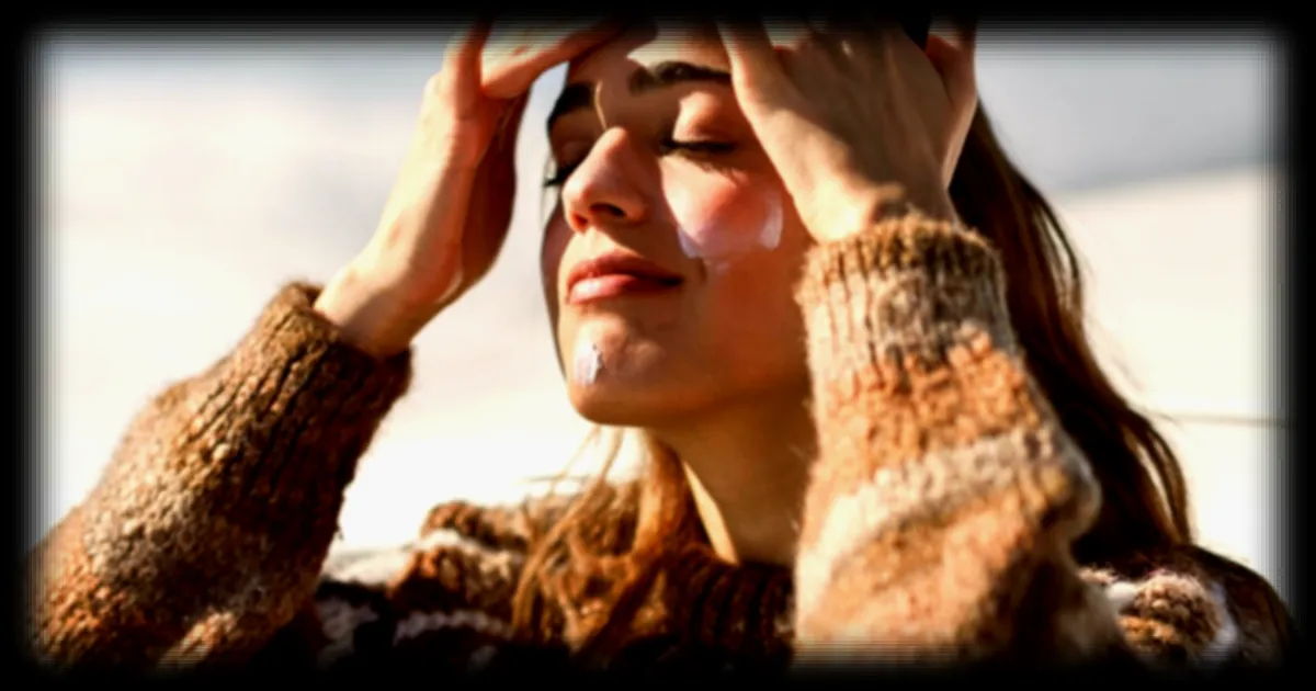 La protection solaire et la crème hydratante : un mélange qui peut être nocif pour la peau