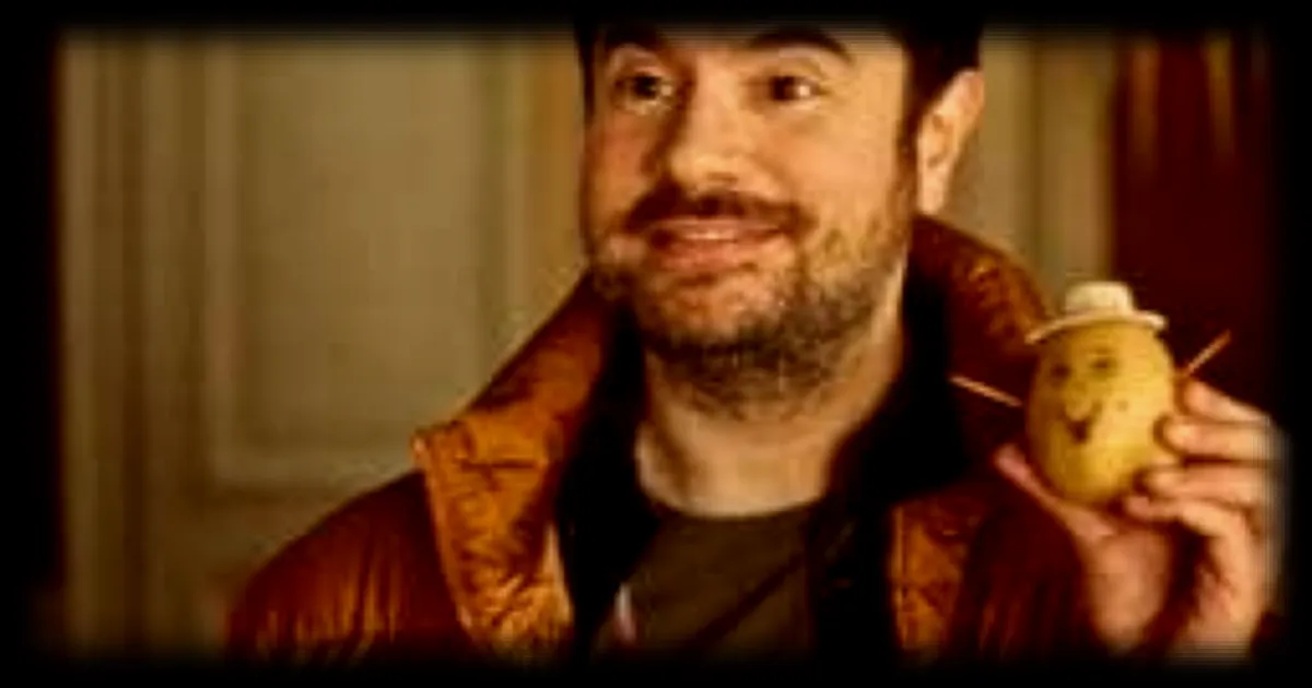 La série « Bref.2 » de Kyan Khojandi arrive sur TF1 à partir du 4 mai