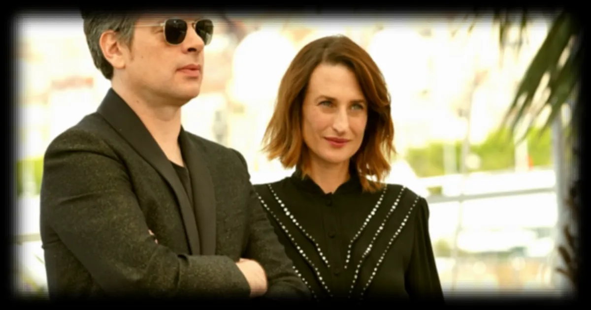 La stratégie de Camille Cottin pour rester radieuse à 47 ans : pas de chirurgie esthétique, juste ces deux soins