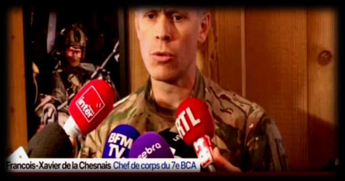 L'adjudant-chef Arnaud Frion : l'excellence des chasseurs alpins saluée par le chef de corps du 7e bataillon