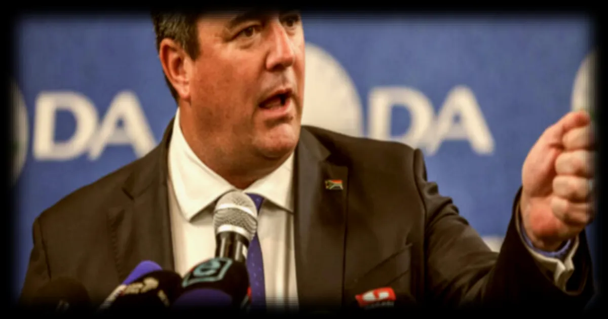 L'Afrique du Sud : l'Alliance démocratique se voit en force nationale capable de réformes